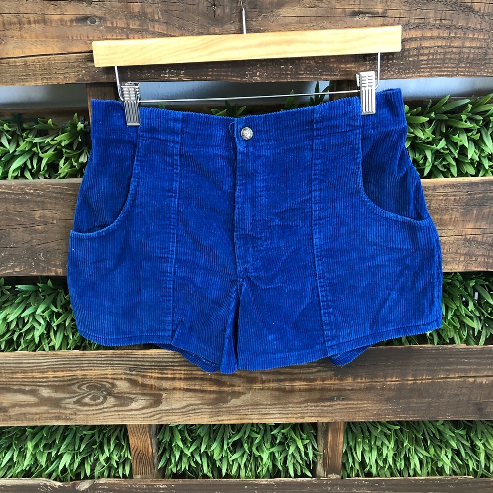OP Ocean Pacific Vintage 90’s Corduroy Mens Shorts